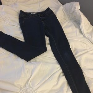 Skinny jeans